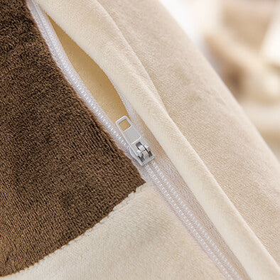Fuku Fuku Cat Back Support Pillow - Petites Paws