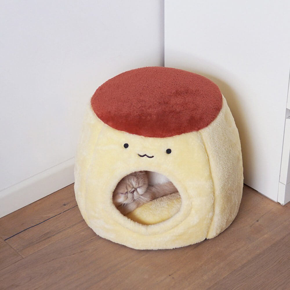 Japanese Pudding Cat Bed