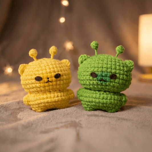 Alien Cat Amigurumi – Easy Crochet Pattern PDF