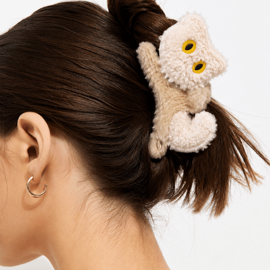 Cute Beige Plush Cat Hair Claw Clip 