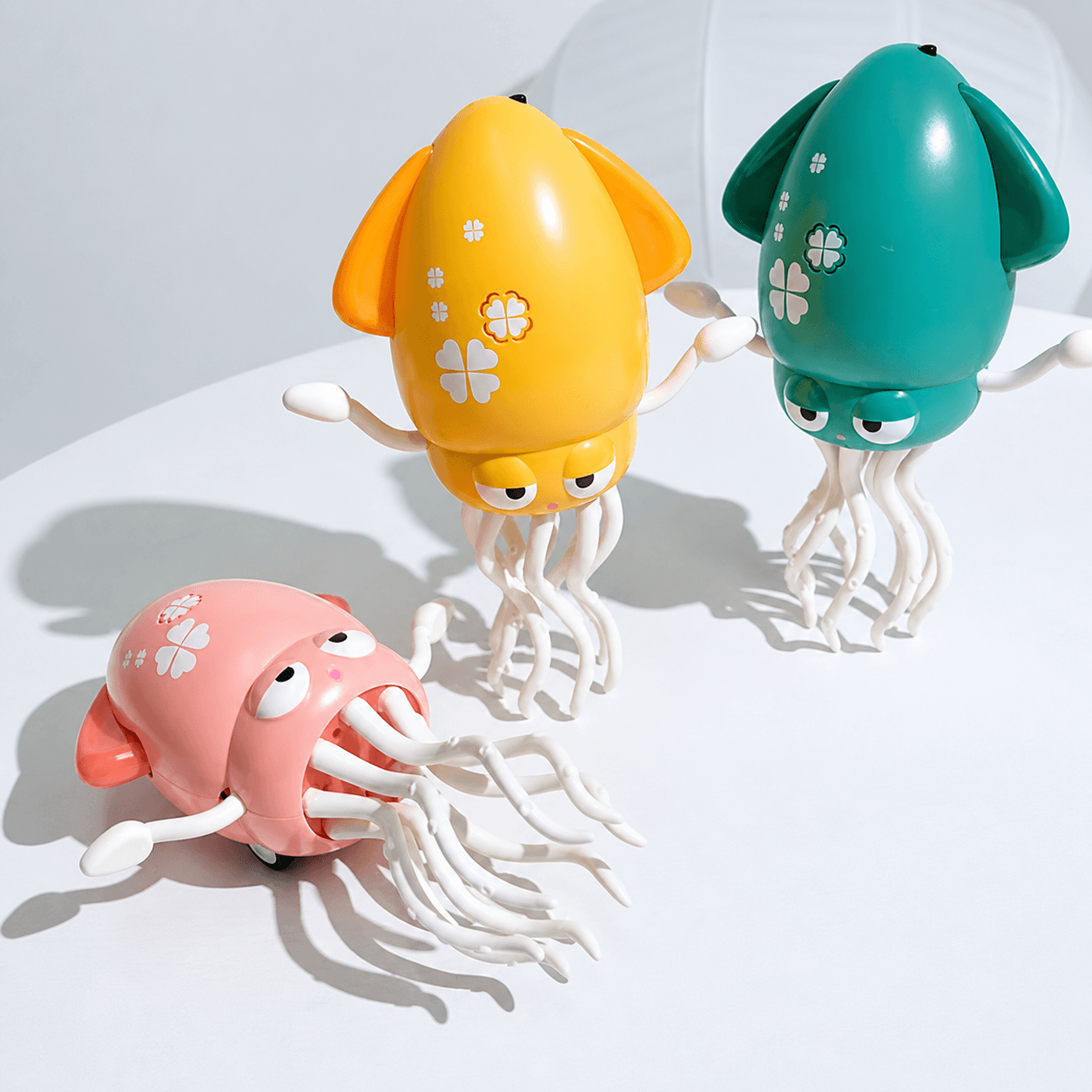 Dancing Squid Cat Massager Cat Toy chin scratcher