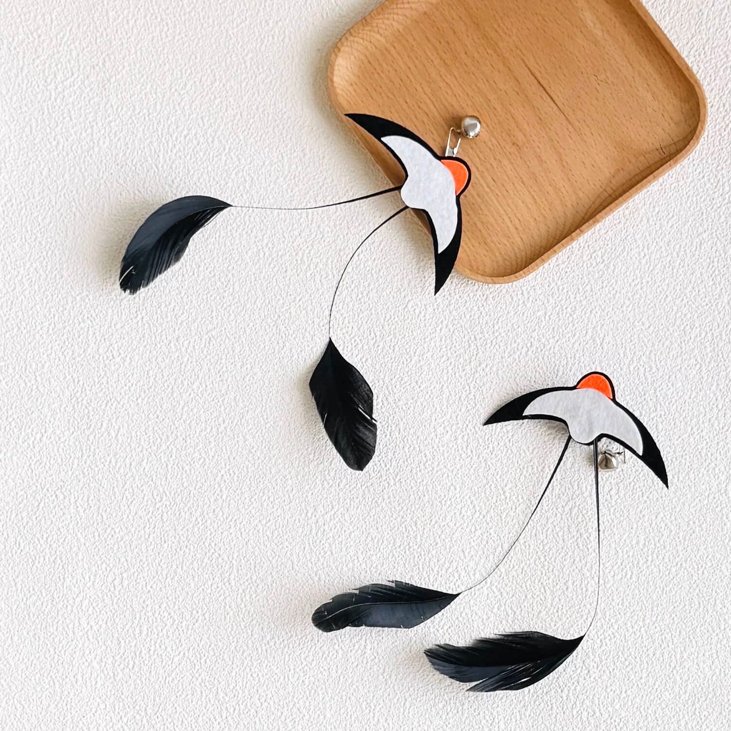 Lifelike Flying Bird Cat Wand Toy Feather