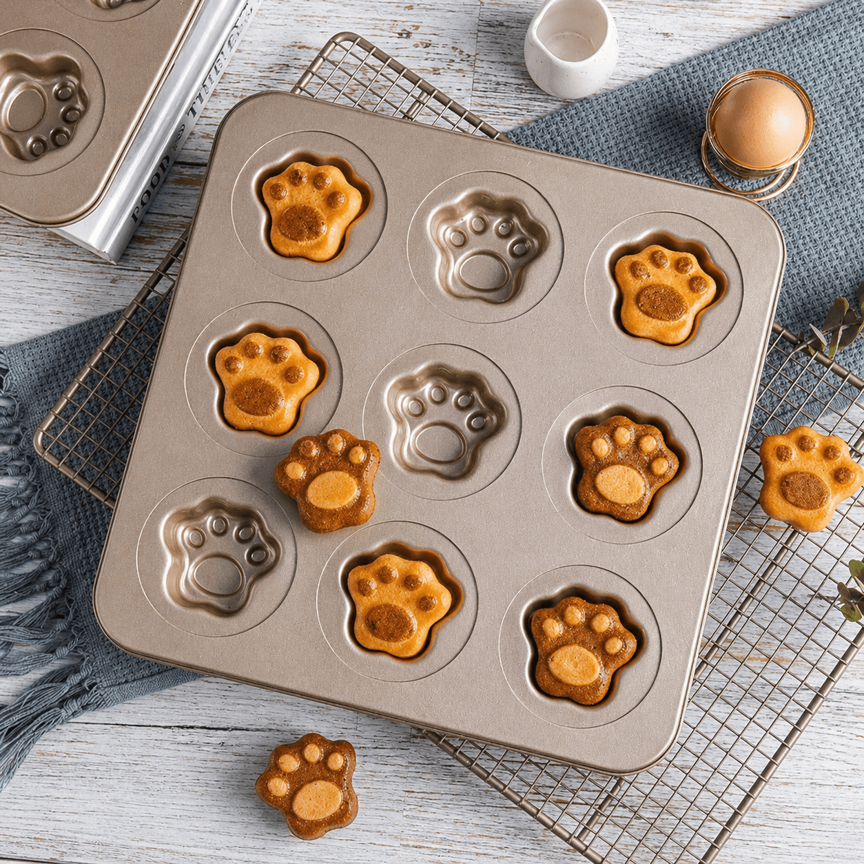 Nonstick Cute Cat Paw Baking Pan Cake Muffin Mold