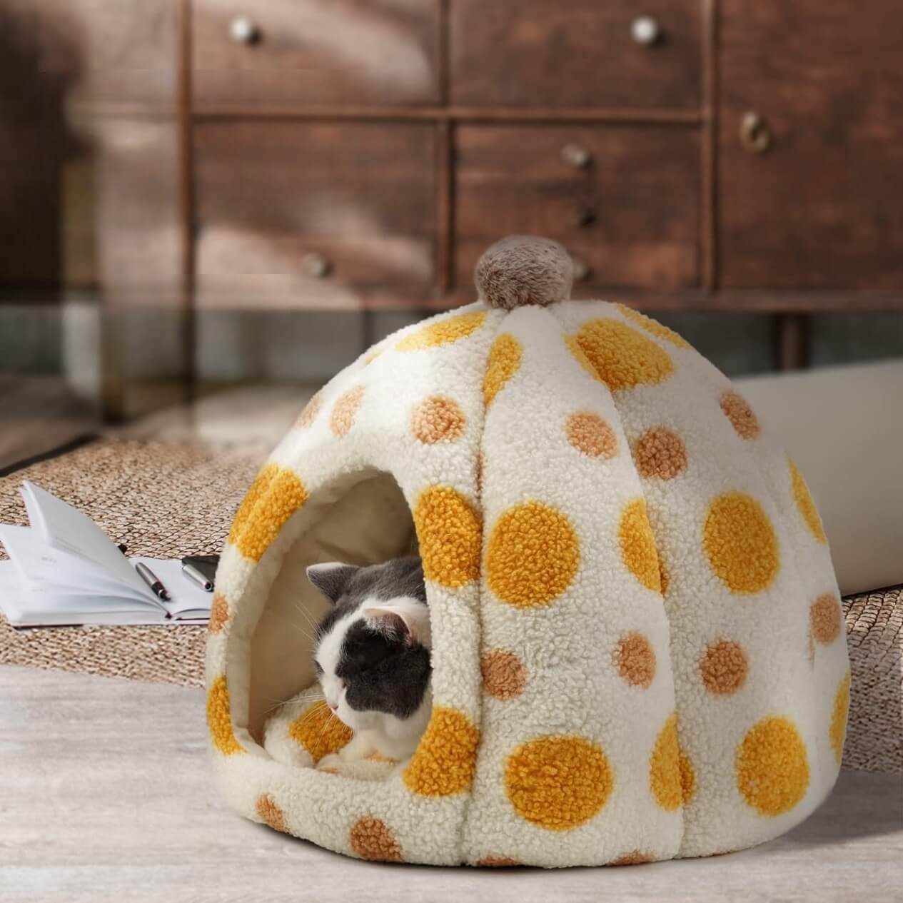 Pumpkin Polka Dot Fleece Cat Winter Bed 