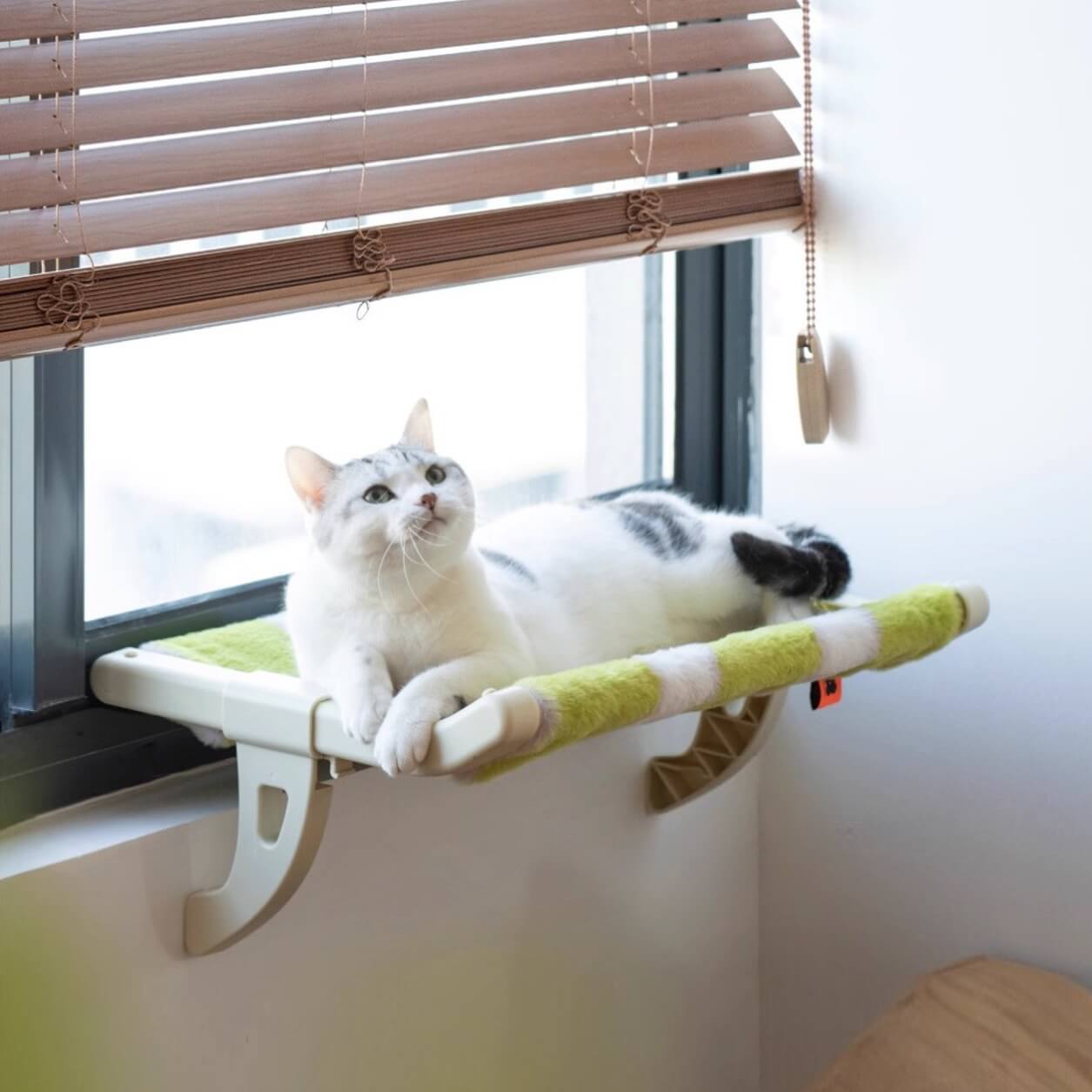 FloatEase Extra-long Hanging Cat Hammock - Petites Paws