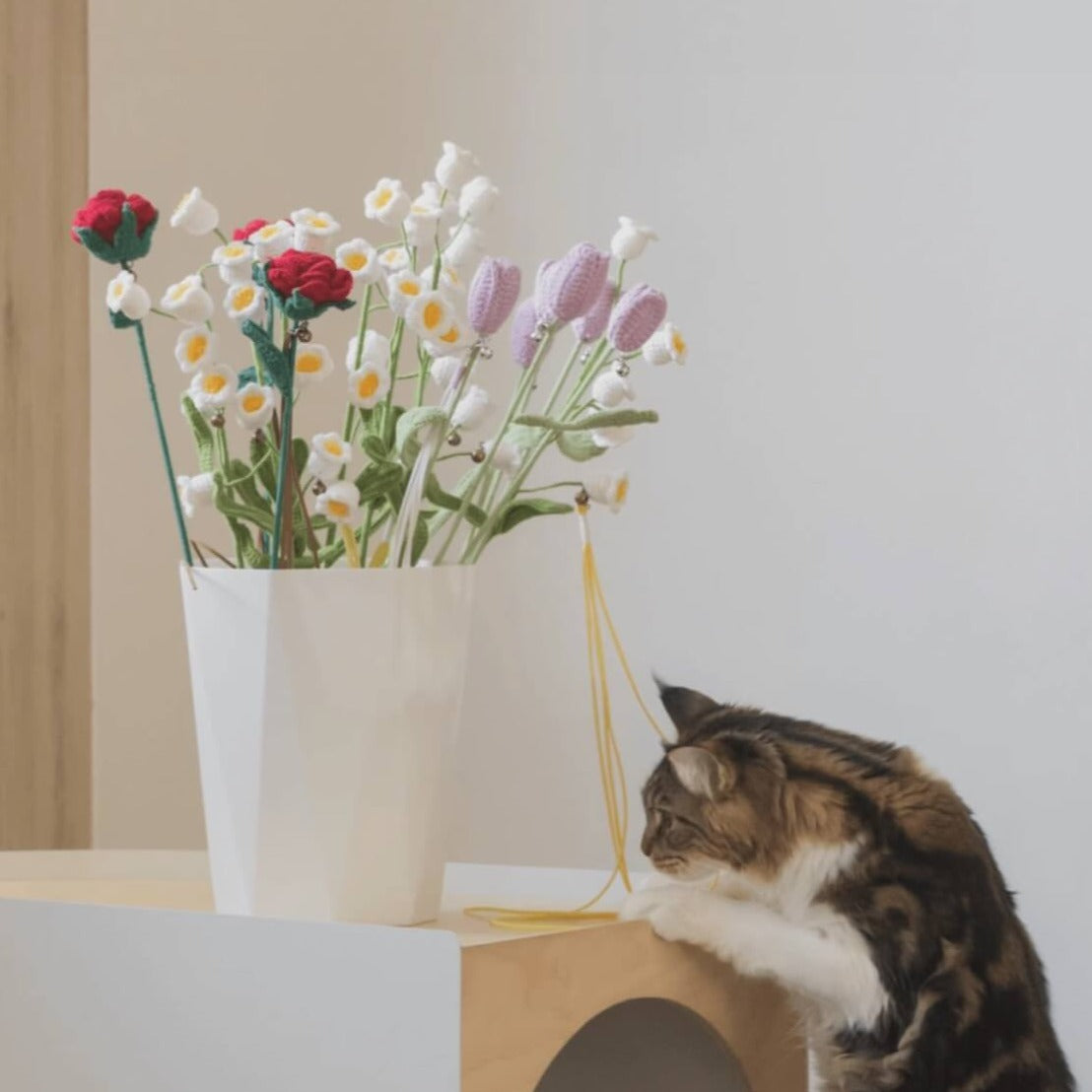 Aesthetic Floral Cat Wand Toy with Bell (Set of 3) Aesthetic Floral Cat Wand Toy with Bell (Set of 3)