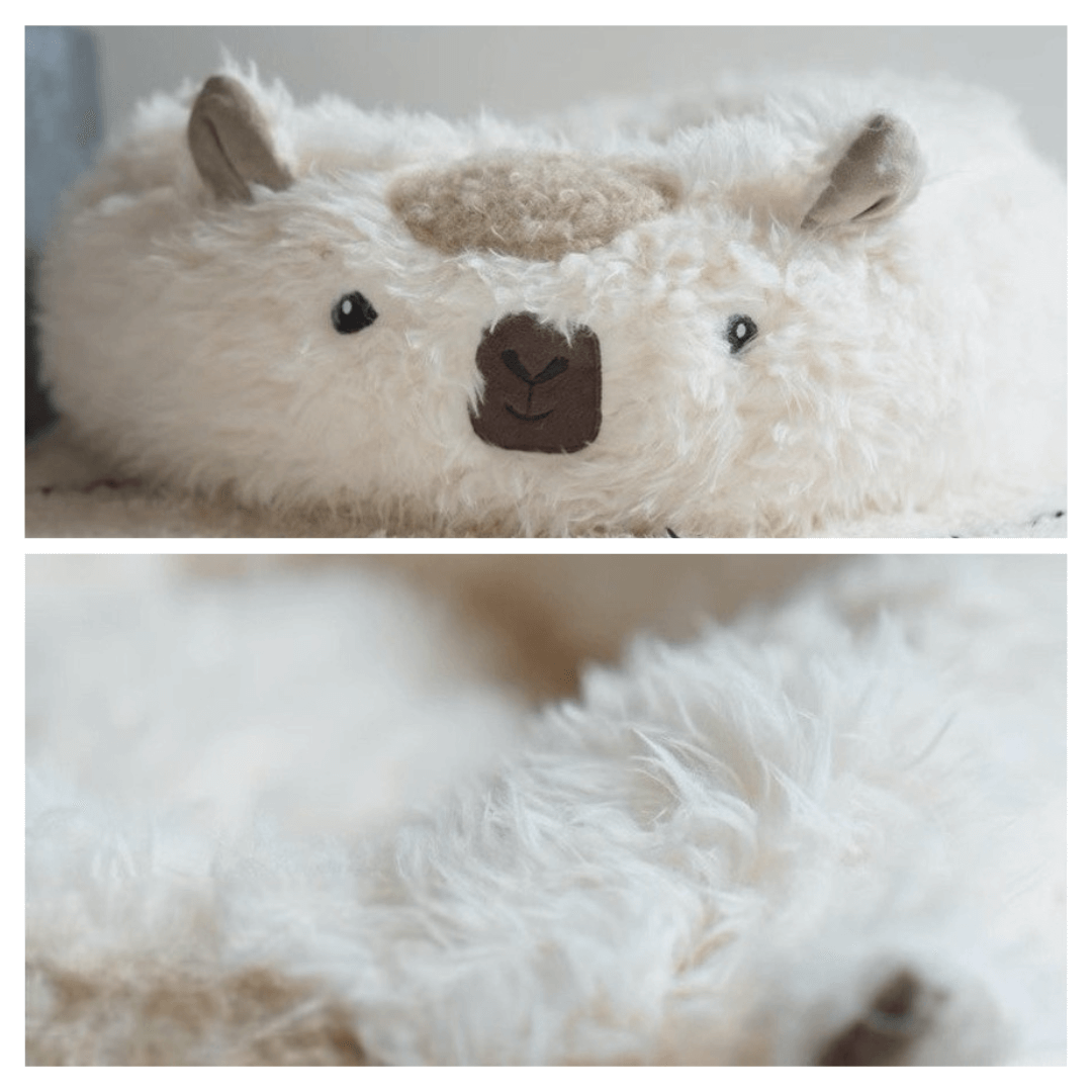 Fluffy Alpaca Cat Nest Bed - Petites Paws