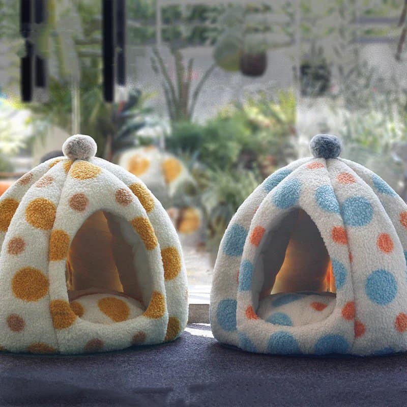 Pumpkin Polka Dot Fleece Cat Bed 