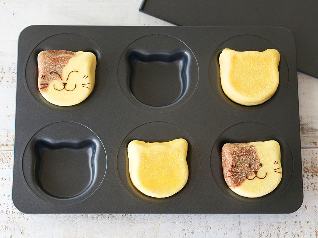 Cat Shaped Mini Cake Pan