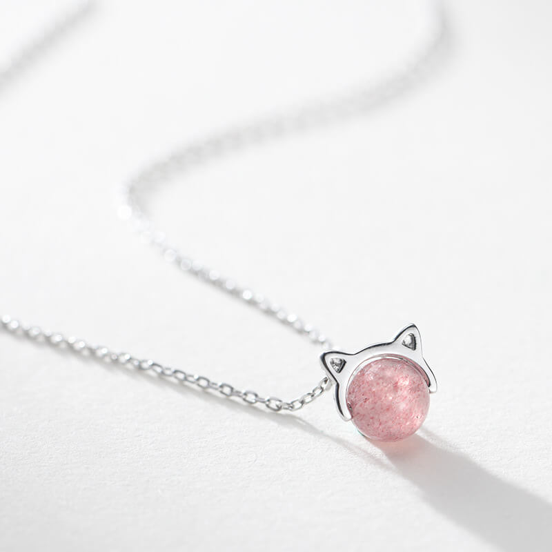 Necklace 0539. outlet Strawberry. Quartz