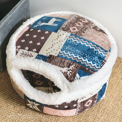 Blue/Brown Nordic Fair Isle Covered Cat Bed