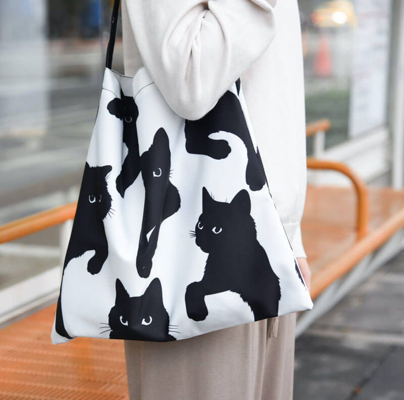 Chic Black Cat Waterproof Polyester Tote Bag