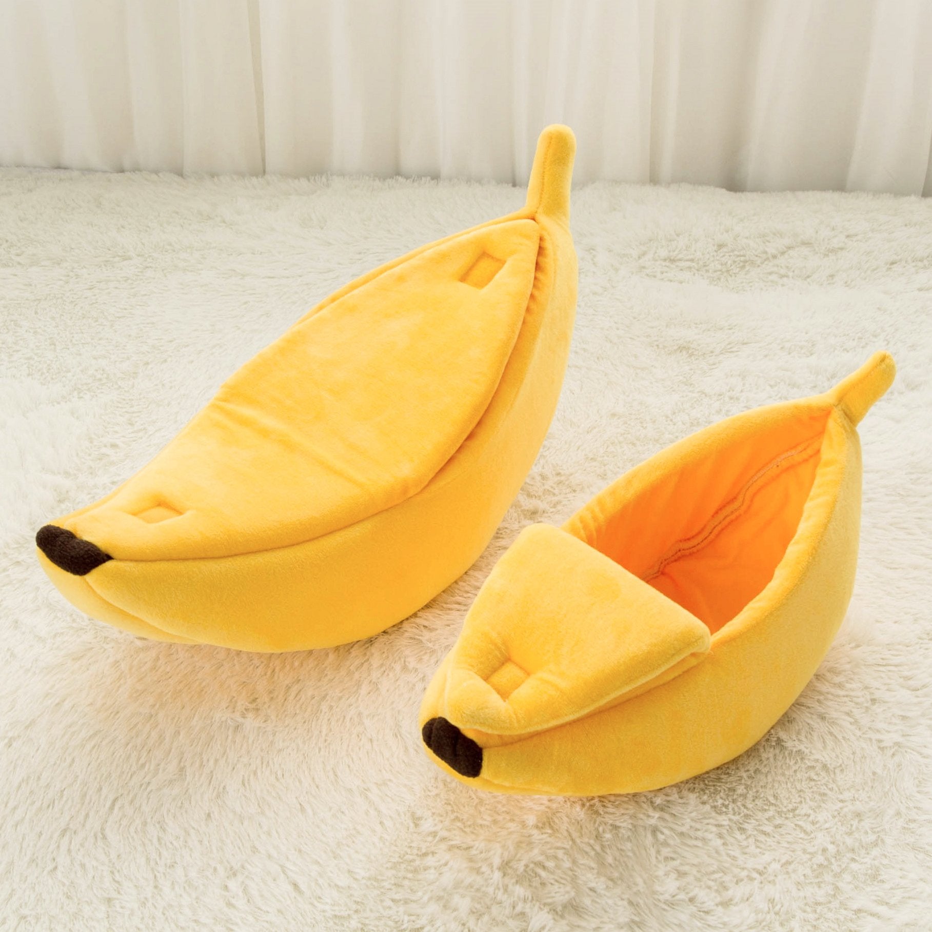 Pet care clearance club banana bed